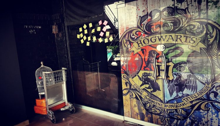 5 Magical Harry Potter-Themed Bars & Cafes for Your Bucket List